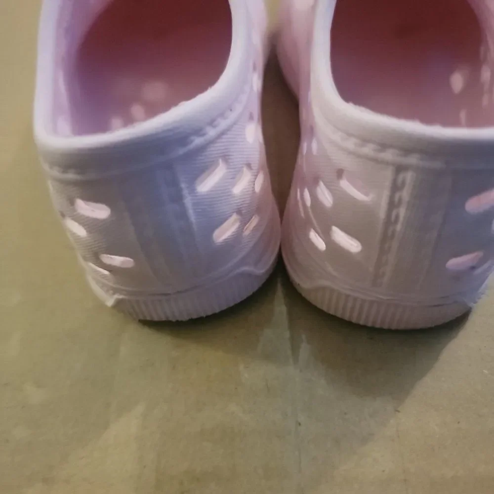 OshKosh B'Gosh Girls Raye Pink Comfort Sport Sandal Size US 6